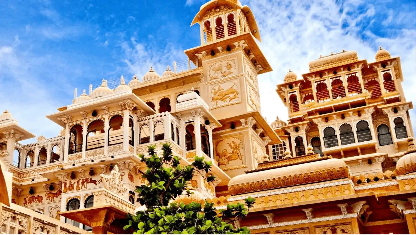 Chunda Palace — The Property